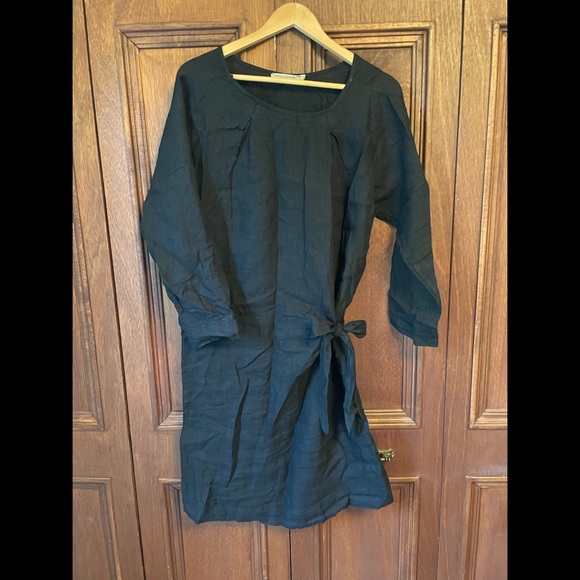Black Linen Dress - Picture 1 of 4